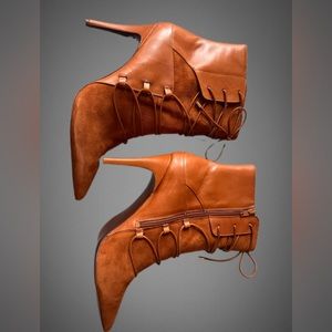 Womens Nine West Thisisito camel  4 Inch Heel Bootie size 12